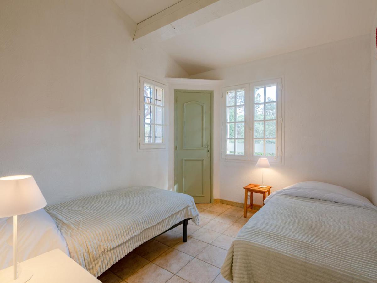 Holiday Home Les Agasses By Interhome Sainte-Maxime Eksteriør bilde